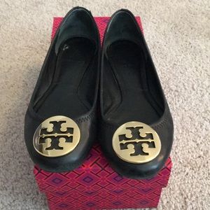 Tory Burch Black reva flats size 6